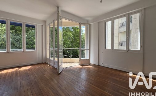 Apartment in Jules Guesde Montesy, Issy-les-Moulineaux, France 1
