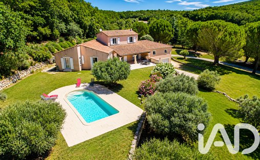 House in La Garde-Adhemar, Auvergne-Rhône-Alpes, France 1