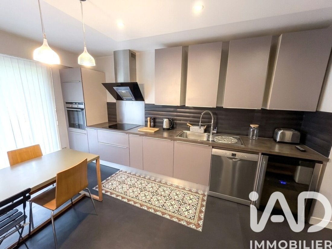 Apartment in RER-Lombart, Fontenay-aux-Roses, France 2 - 18223001