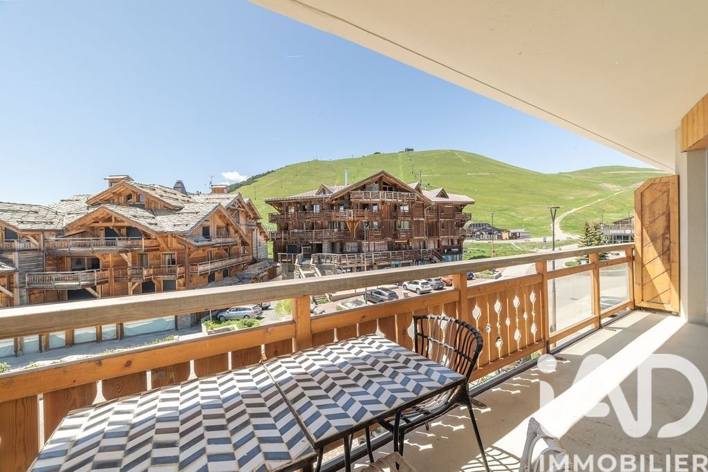 Apartment in Alpe d'Huez, Auvergne-Rhône-Alpes, France 2 - 17483464