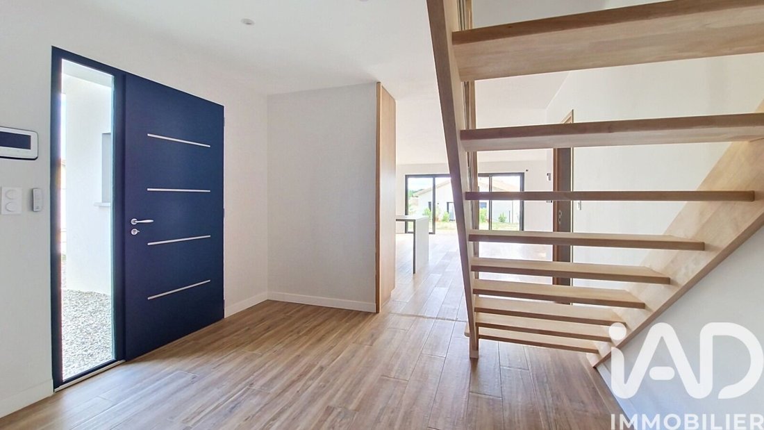 House in Carignan-de-Bordeaux, Nouvelle-Aquitaine, France 4 - 18222171