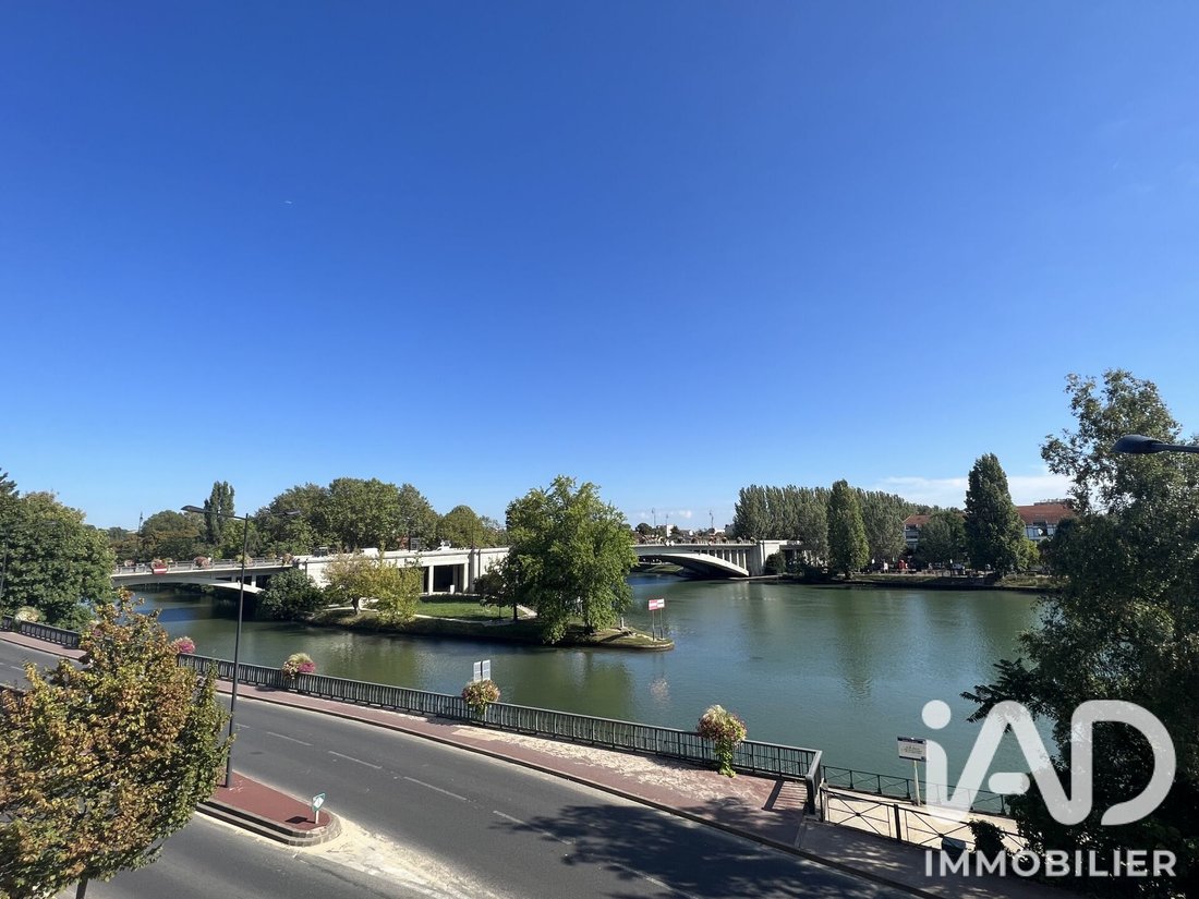 Apartment in Peri, Joinville-le-Pont, France 1 - 18223015