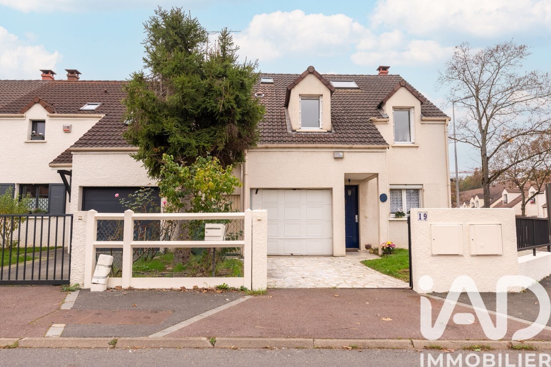 House in Bretagne, Chevilly-Larue, France 3 - 18221581