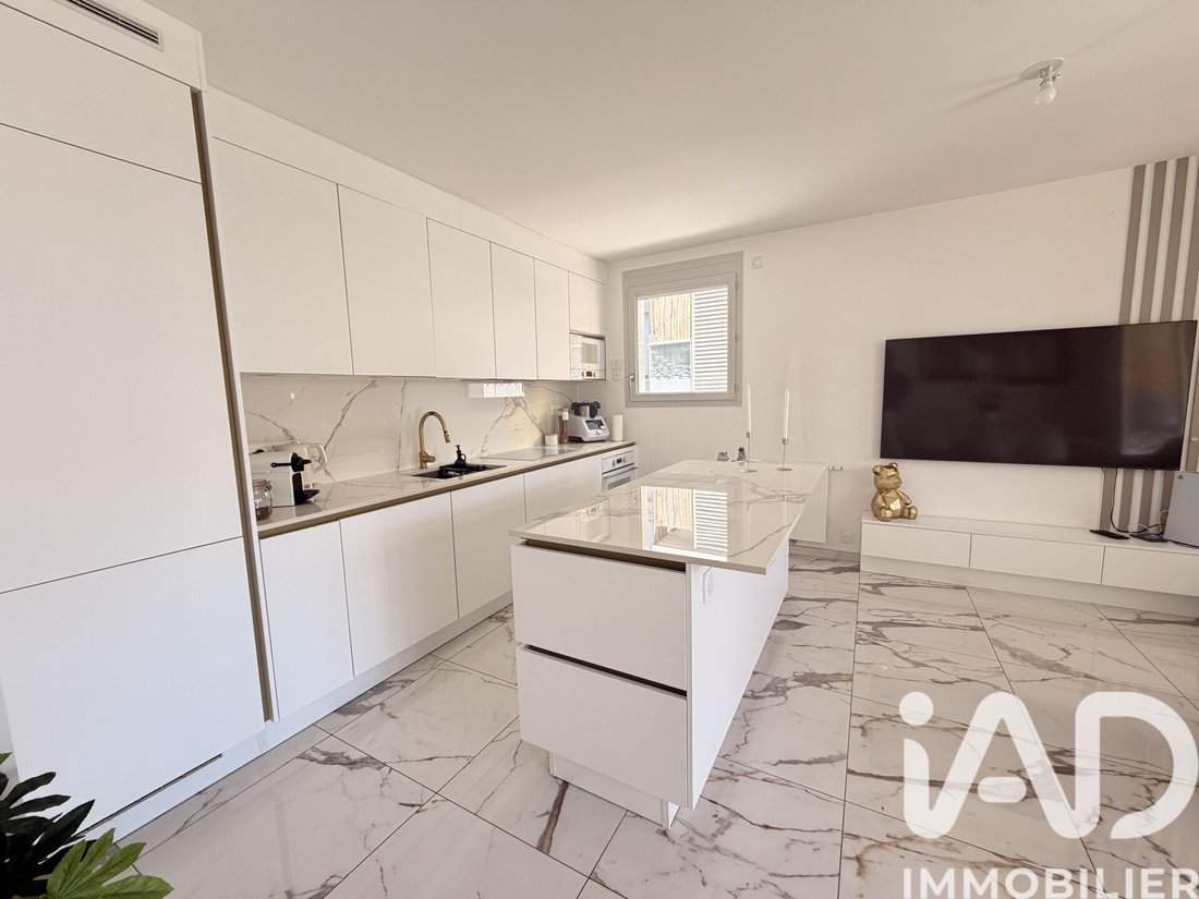 Apartment in Est, Saint-Genis-Pouilly, France 2 - 18221829