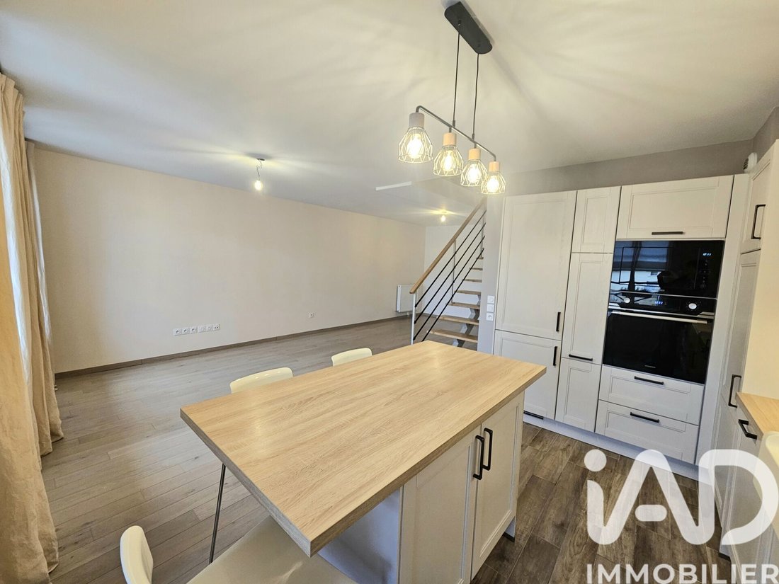 Apartment in La Faisanderie, L'Isle-Adam, France 3 - 18221630