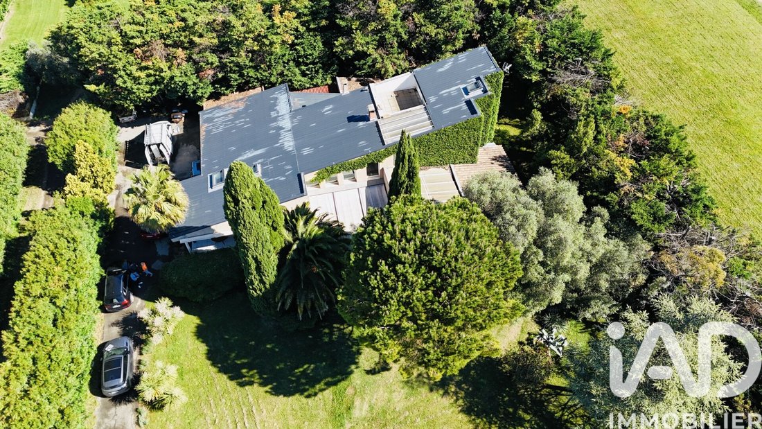 House in Campagne, Tarascon, France 2 - 18221633