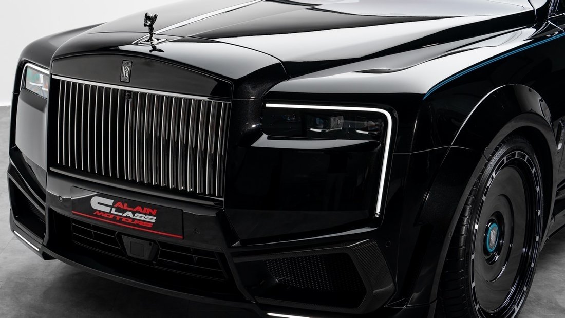 Suv in Dubai, United Arab Emirates 5 - 17653276