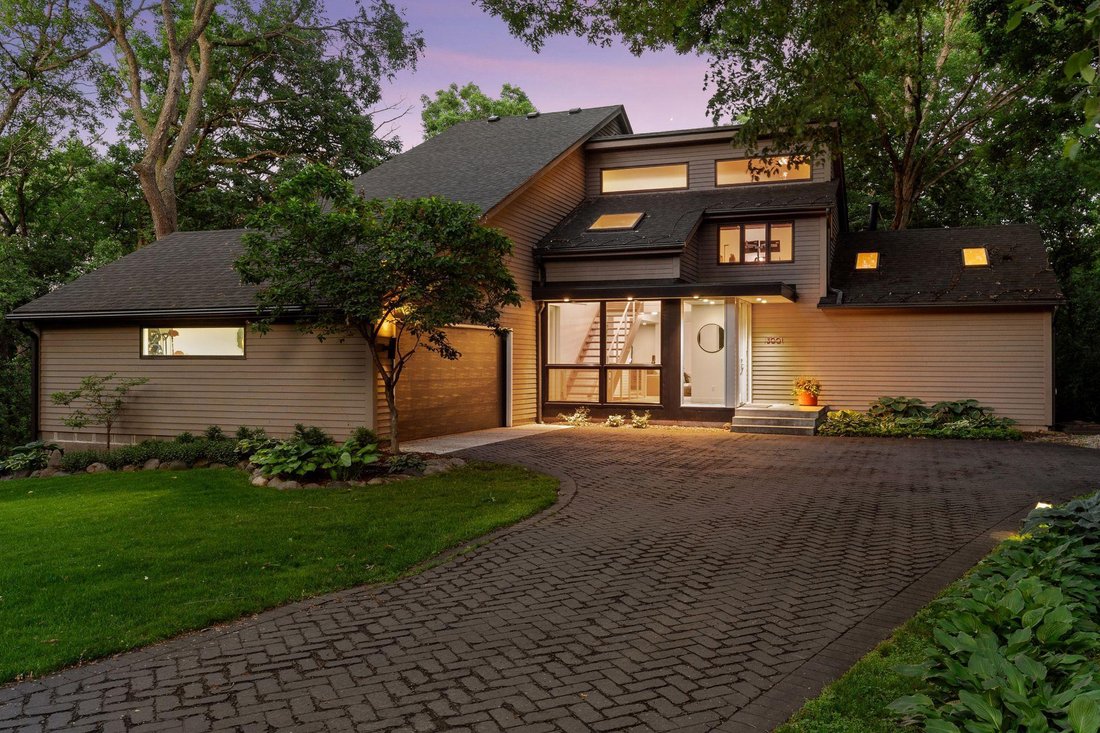 House in Hopkins, Minnesota, United States 2 - 18221349