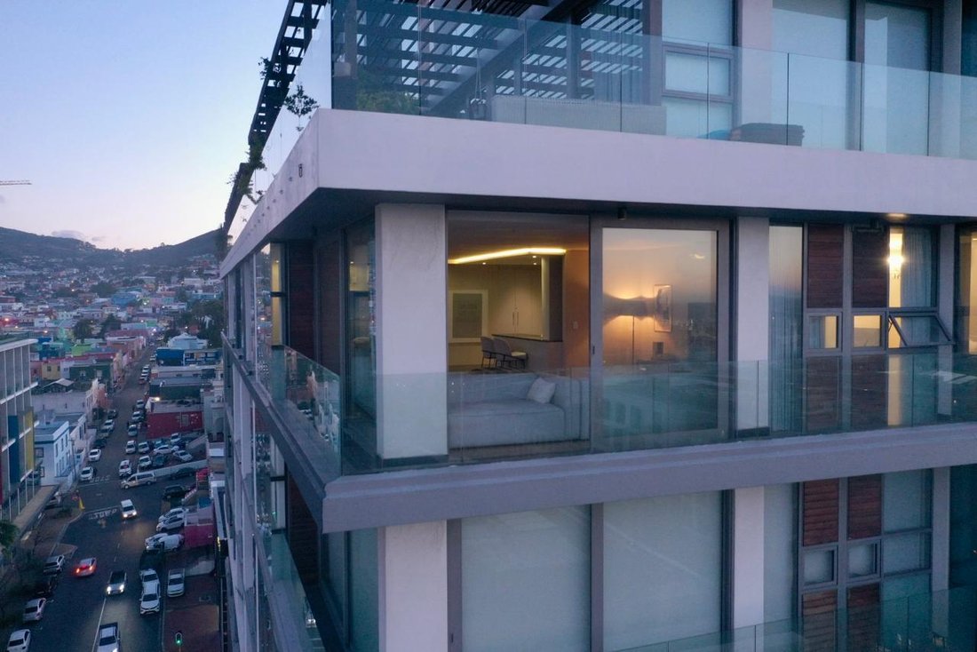Apartment in Cape Town, Western Cape, South Africa 4 - 18221287