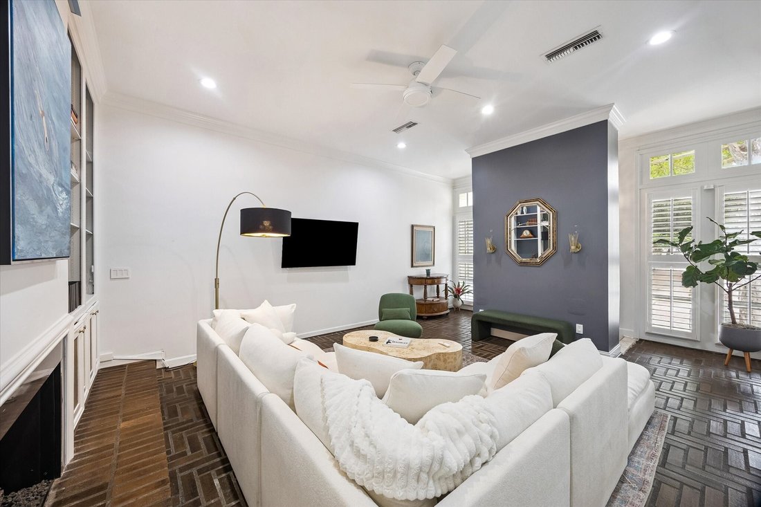 House in Houston, Texas, United States 3 - 18221546