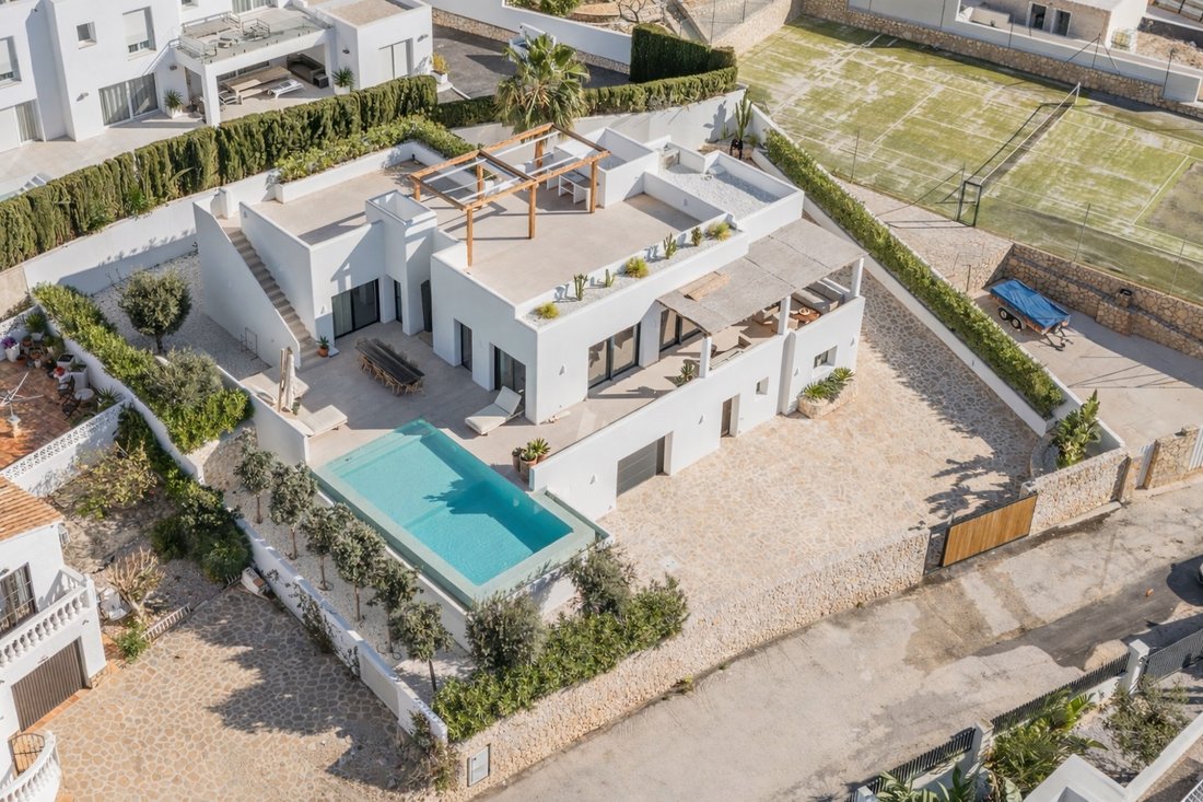 Villa in Moraira, Teulada, Valencian Community 1 - 18221286