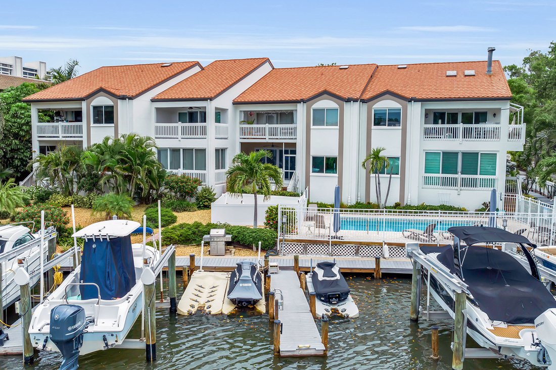 Condo in Sarasota, Florida, United States 1 - 18221600