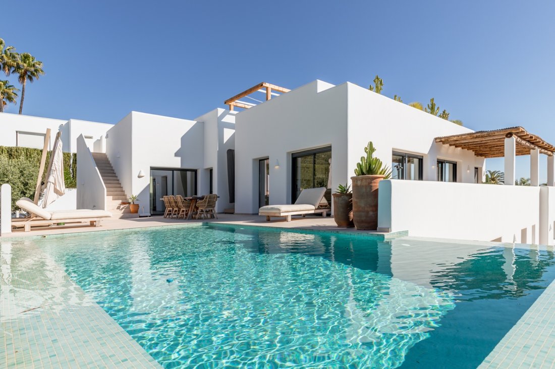 Villa in Moraira, Teulada, Valencian Community 2 - 18221286