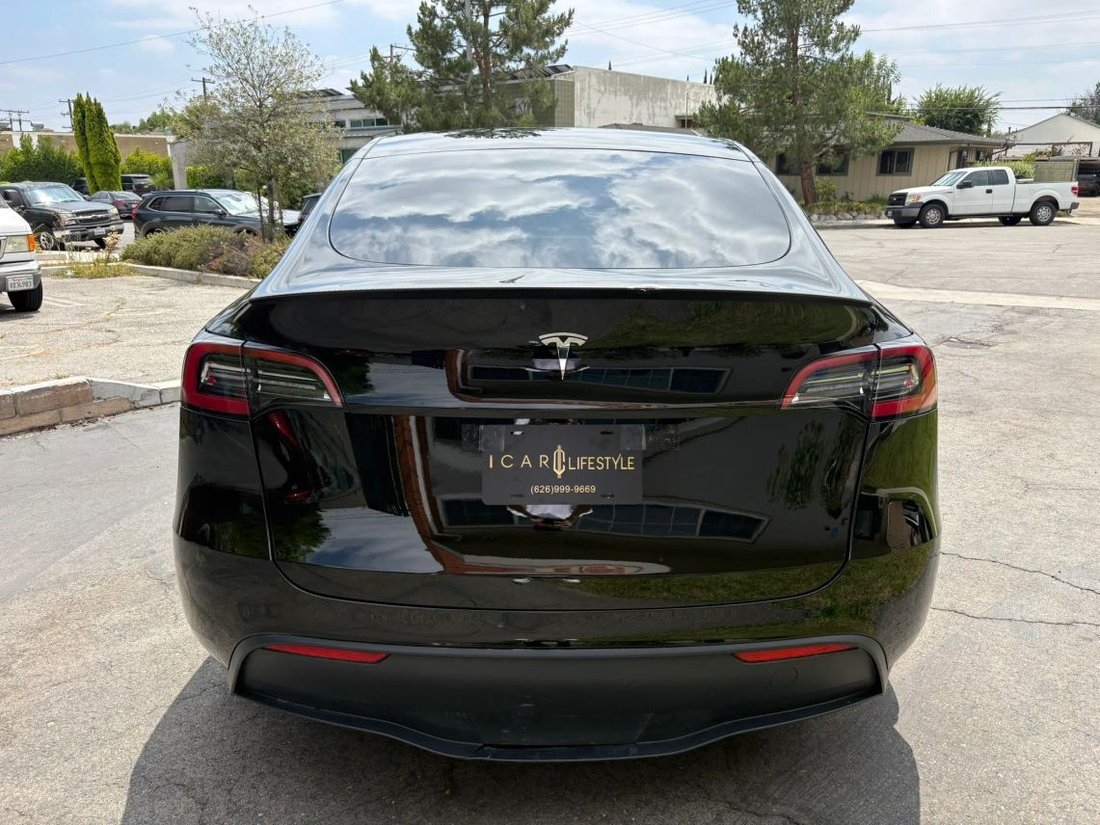 Suv in Arcadia, CA, United States 5 - 18221234