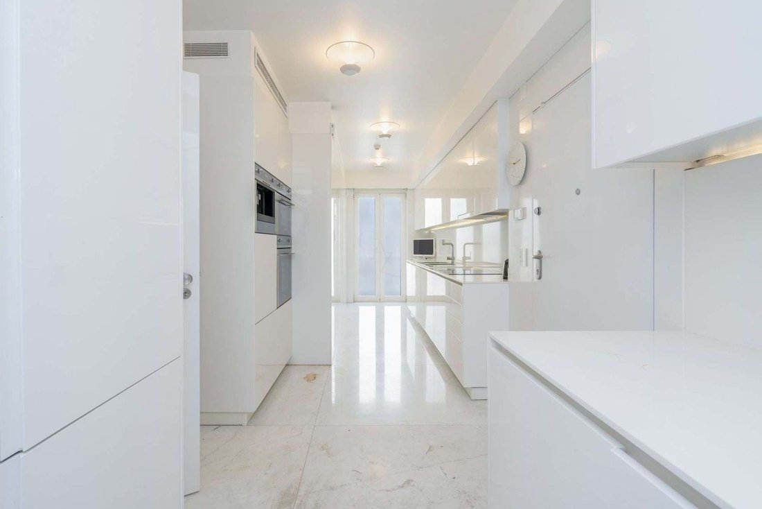 Apartment in Estrela, Lisbon, Portugal 5 - 18221376