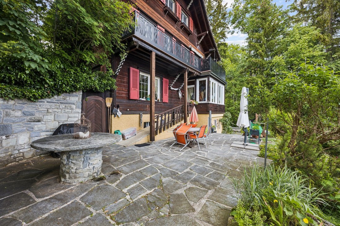 House in La Chaux-de-Fonds, Neuchâtel, Switzerland 4 - 18221544