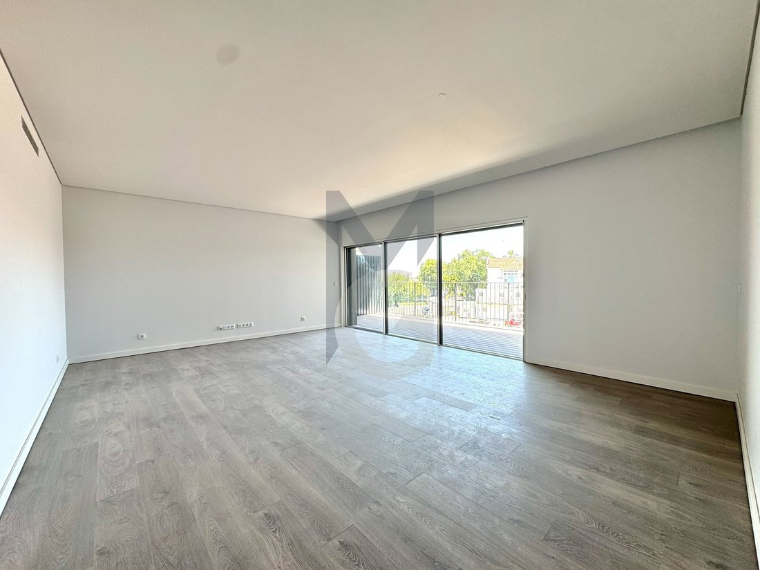 Apartment in Carcavelos e Parede, Lisbon, Portugal 2 - 18221335