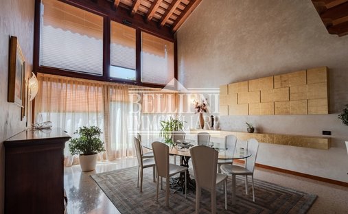 Villa in Costabissara, Veneto, Italy 1