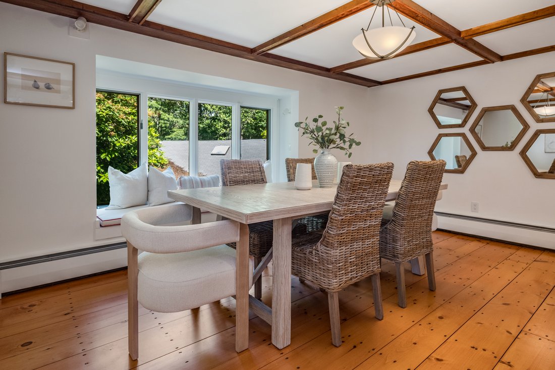 House in Guilford, Connecticut, United States 4 - 18221507