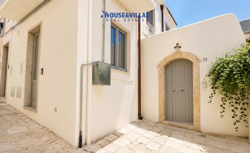 Maison à Centre, Noto, Sicile 1