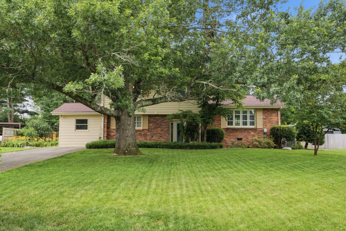 House in Franklin, Tennessee, United States 2 - 18175036