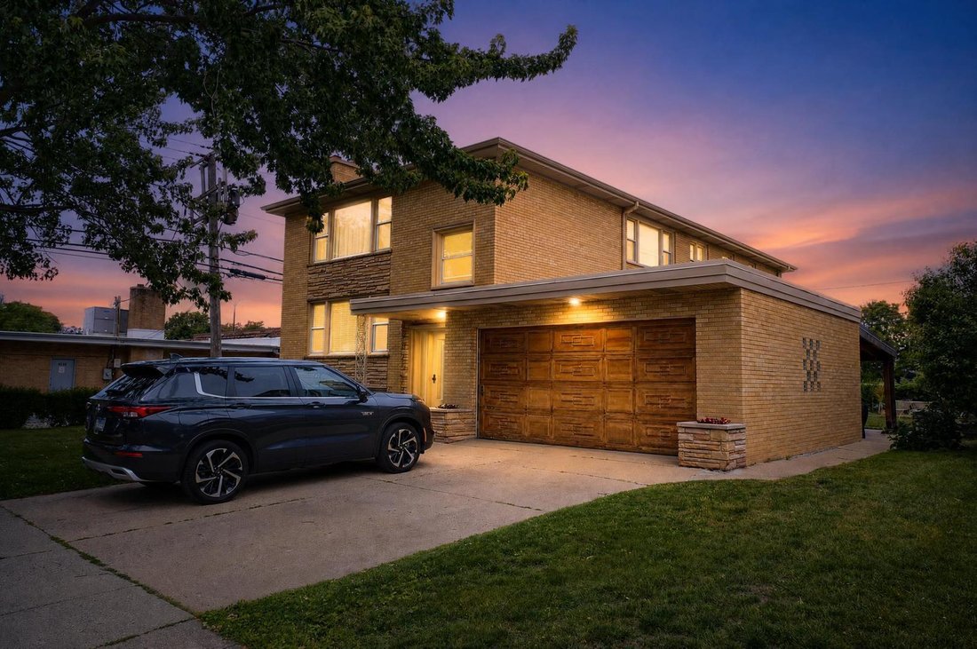 Skokie, Illinois, United States 2 - 18222438