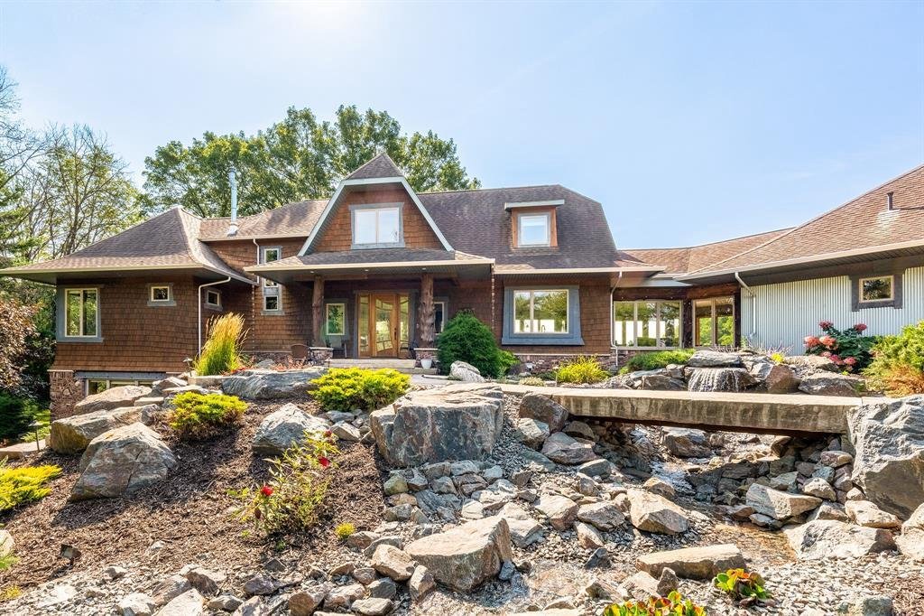 House in Eau Claire, Wisconsin, United States 1 - 18222401