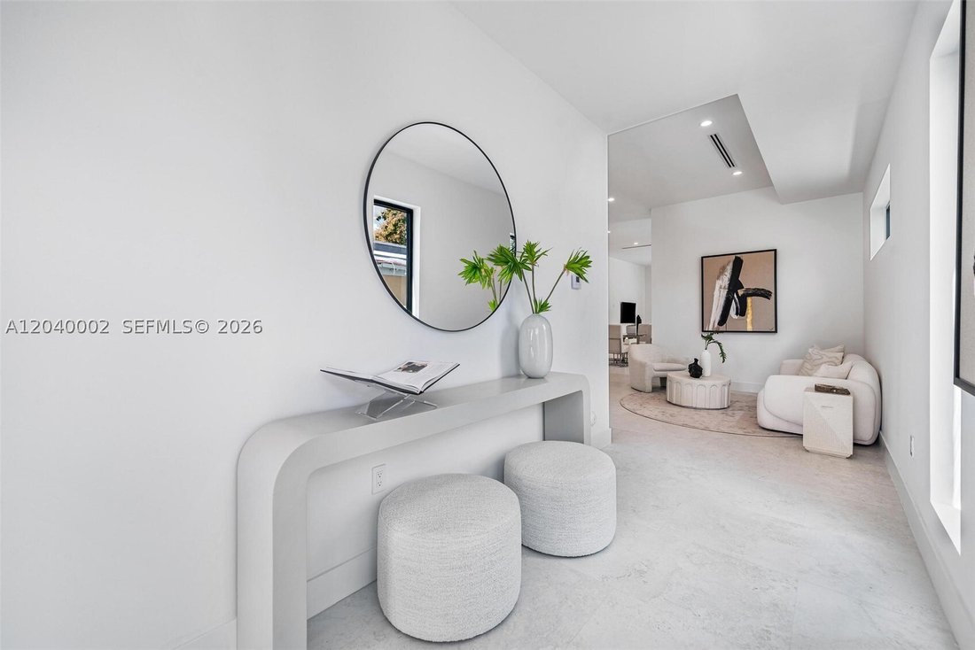 Townhouse in Miami, Florida, United States 3 - 18222898