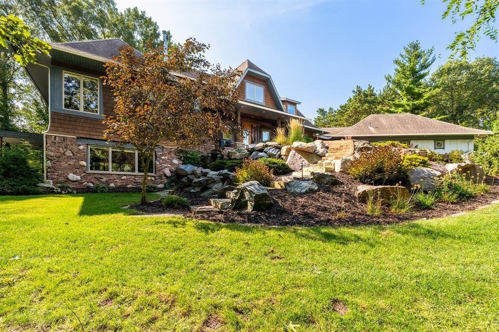 House in Eau Claire, Wisconsin, United States 5 - 18222401