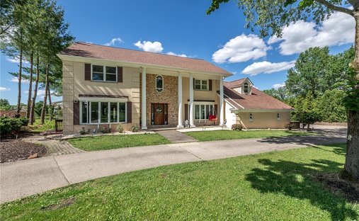 House in North Royalton, Ohio, United States 1