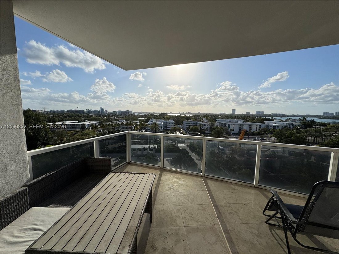 Condo in Bal Harbour, Florida, United States 2 - 18223324