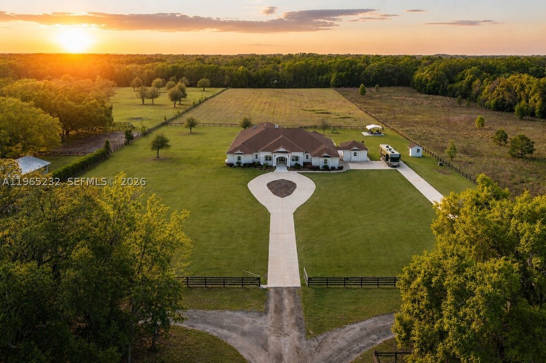 House in Ocala, Florida, United States 1 - 17222499