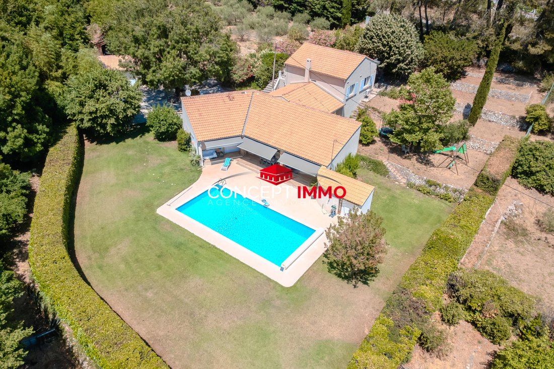 House in Solliès-Toucas, Provence-Alpes-Côte d'Azur, France 2 - 18222717