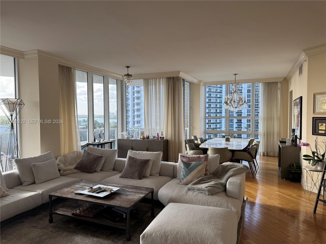 Condo in Bal Harbour, Florida, United States 5 - 18223324