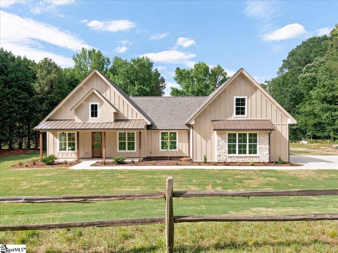House in Greer, South Carolina, United States 1 - 18222379
