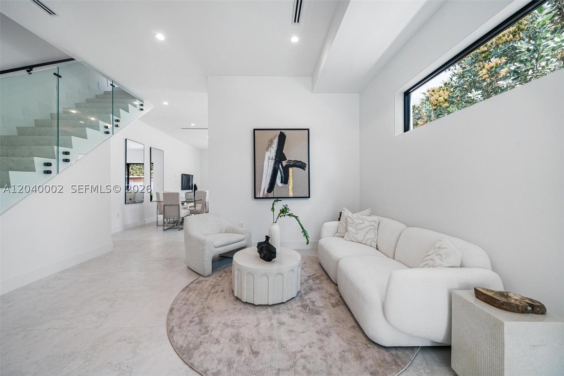 Townhouse in Miami, Florida, United States 5 - 18222898
