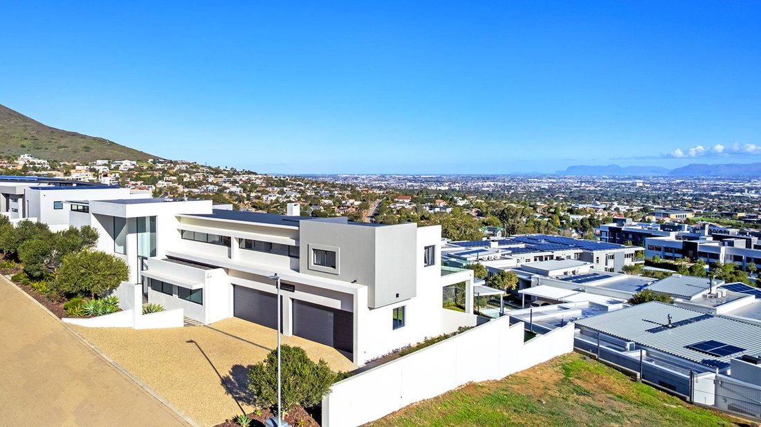House in Western Cape, South Africa 3 - 18222970