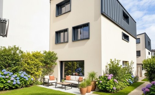 House in Centre-Jean Moulin, Bagnolet, France 1