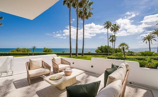 Wohnung in Estepona, Andalusien, Spanien 1