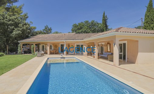 Villa en Est, Solliès-Pont, Francia 1