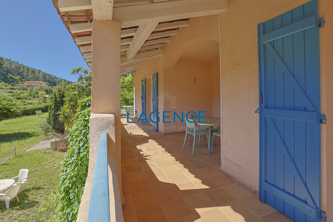 Villa in Centre Ville, Carqueiranne, France 3 - 18222720