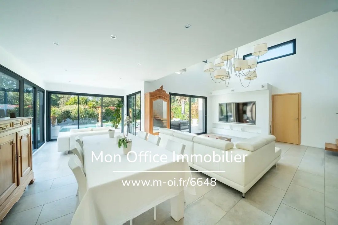 House in Saint-Cannat, Provence-Alpes-Côte d'Azur, France 1 - 18222837
