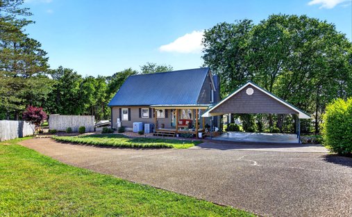 House in Georgetown, Tennessee, United States 1