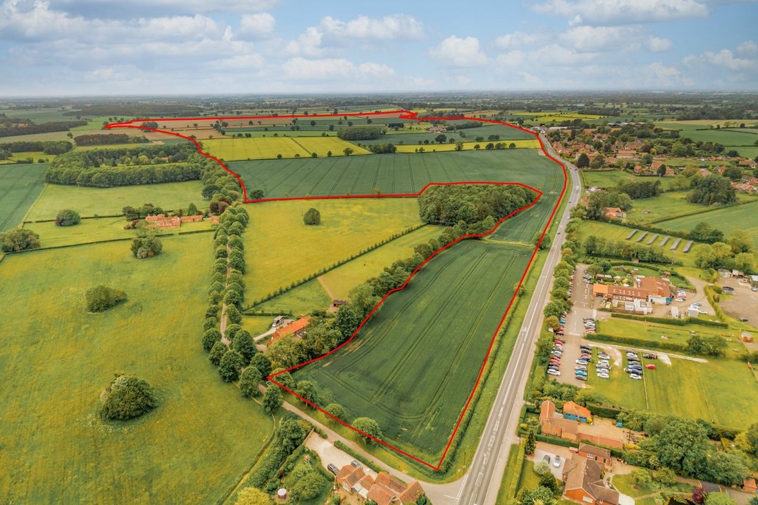 Land in York, England 2 - 18222494