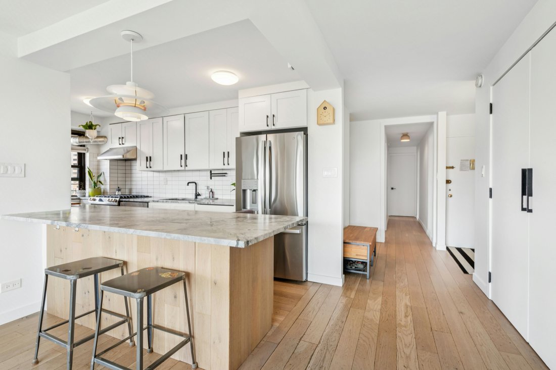 Co Op in New York, New York, United States 4 - 18217137