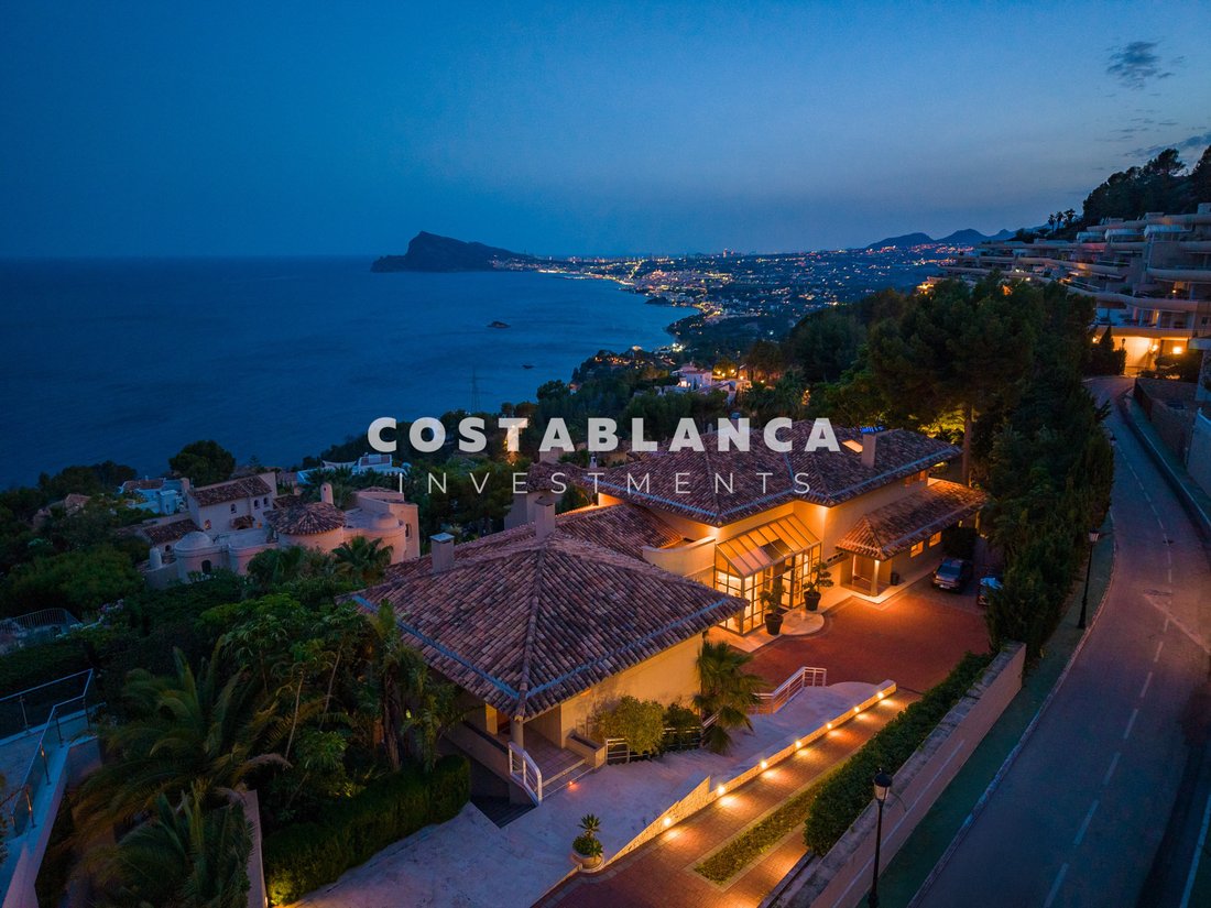 Villa in Zona de Mascarat, Valencian Community, Spain 3 - 18222694