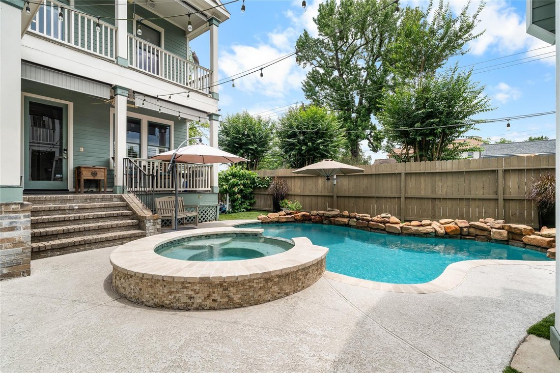 House in Houston, Texas, United States 4 - 18223211