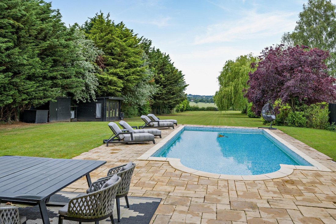 House in Willingale, England 2 - 18222405