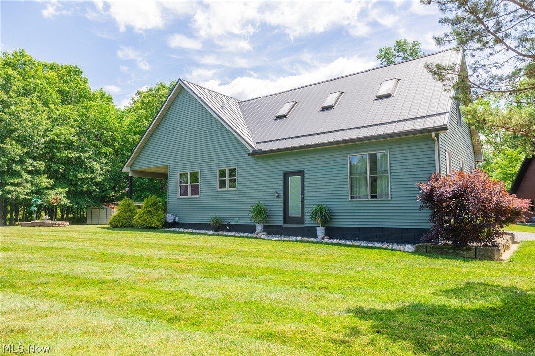 House in West Farmington, Ohio, United States 3 - 18222478