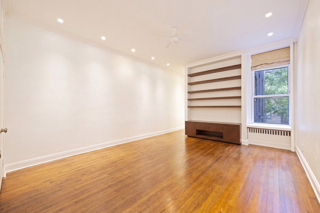 Co Op in New York, New York, United States 2 - 18217338